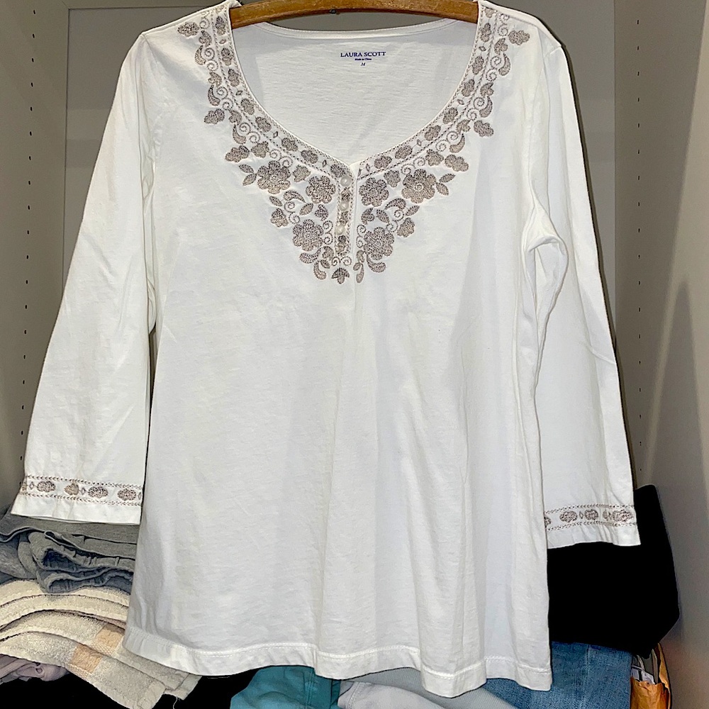 Long sleeve top